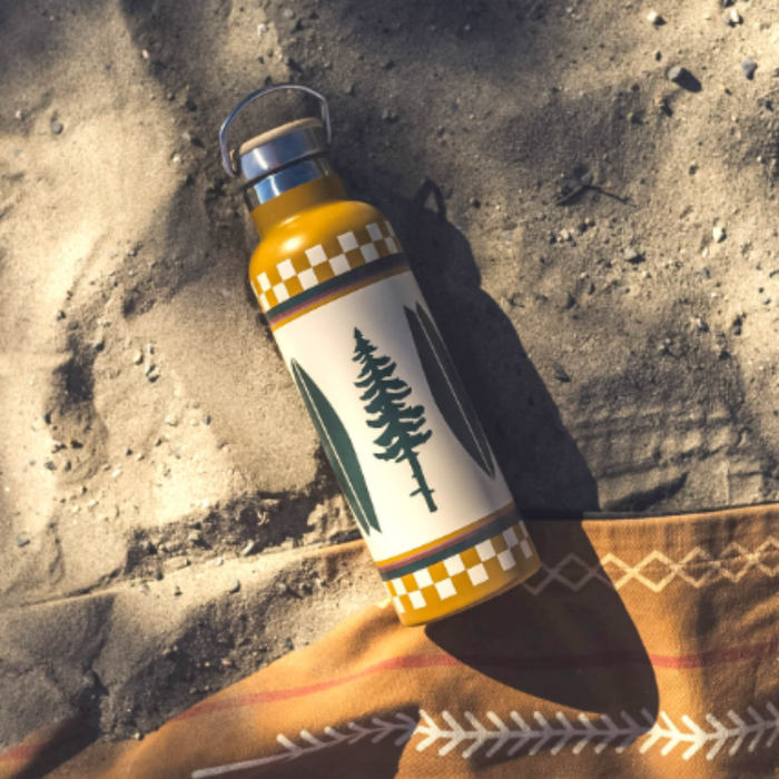 Roadtyping Thermoflaske - 750 ml -  Boards and trees NY